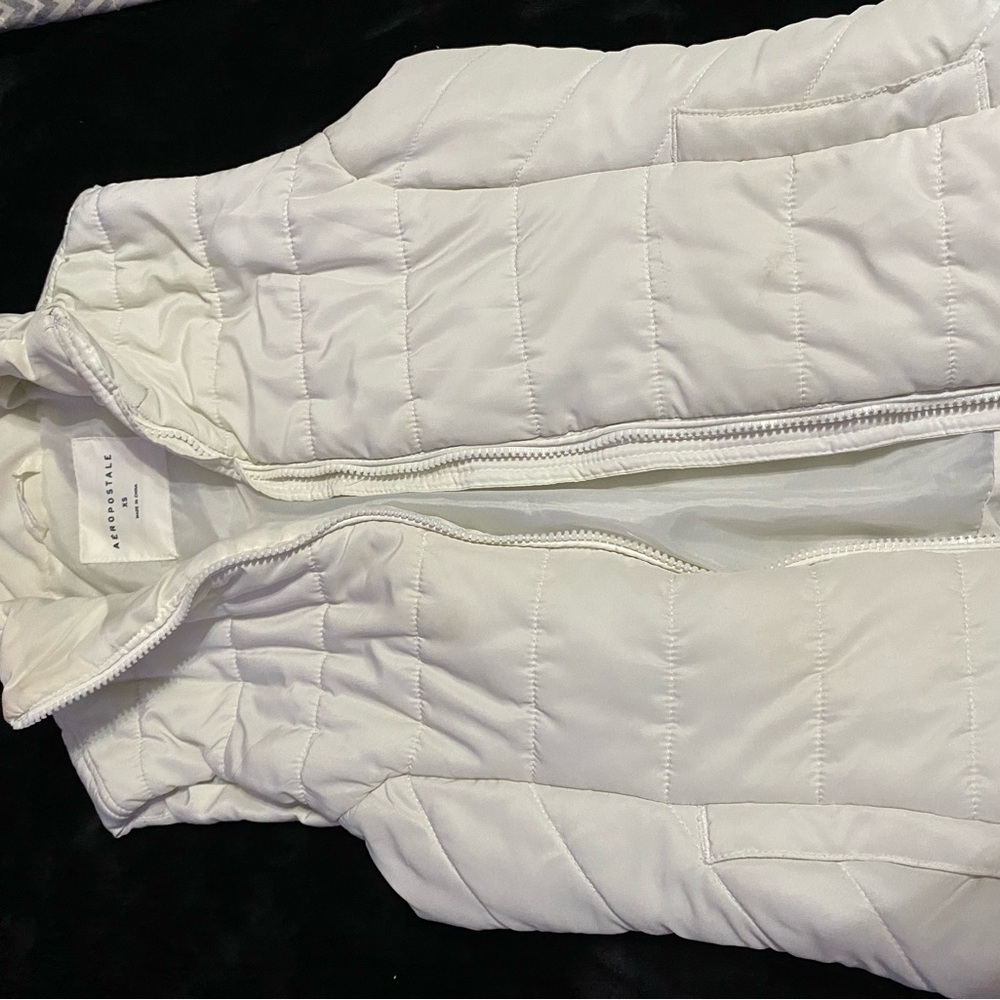 White Puffer Vest by Aeropostale